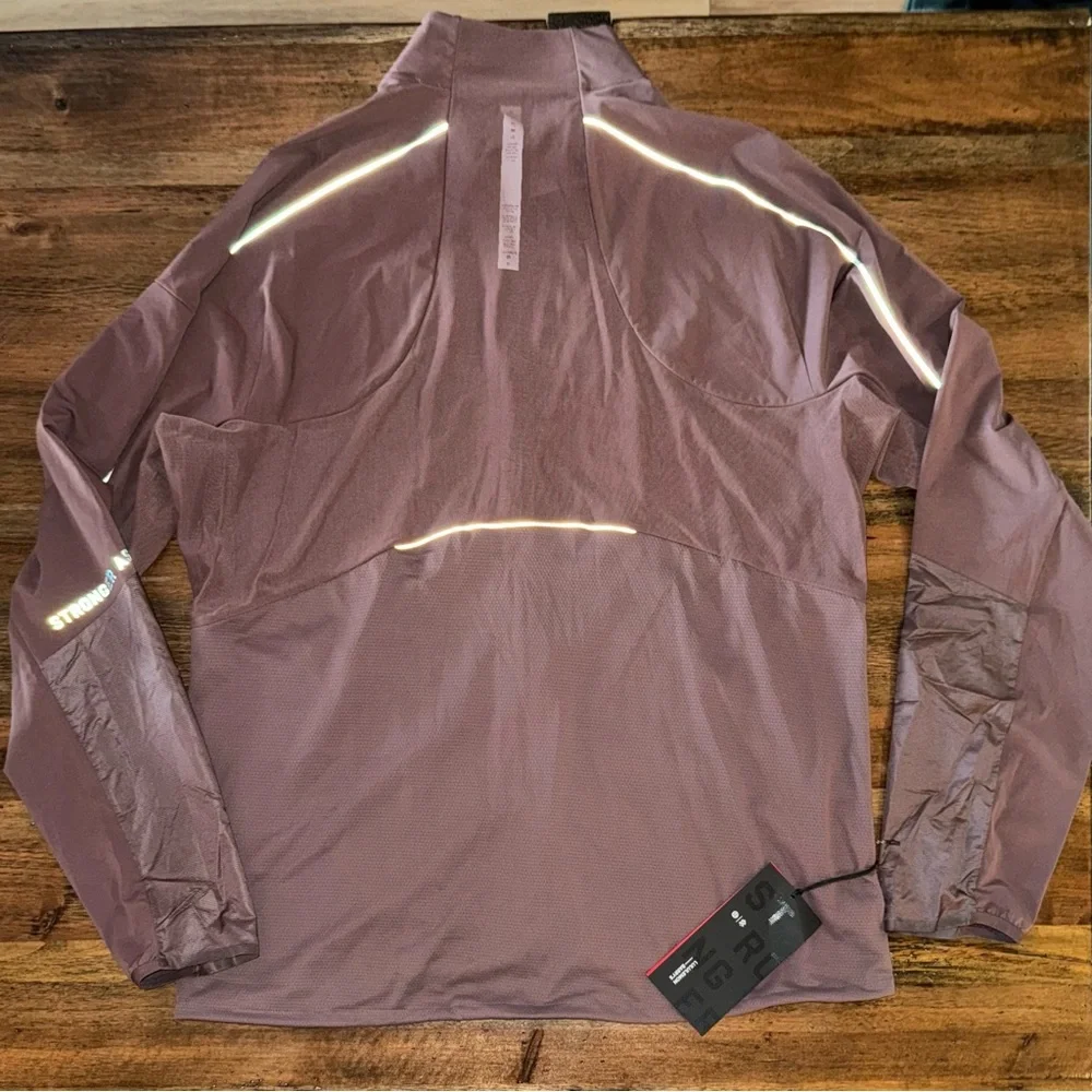 Men’s Large, Lululemon x Barry’s Fast & Free Jacket, Cherry Cola, MSRP $188 - Picture 10 of 10